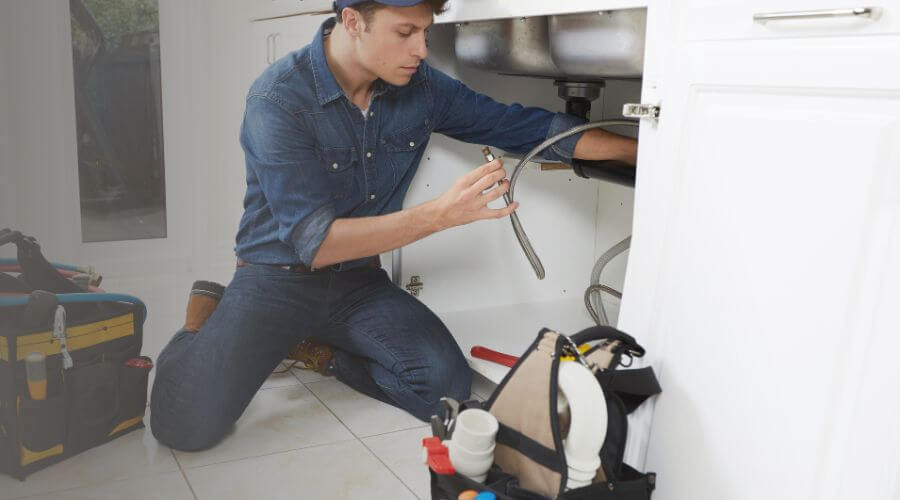 Expert burst pipe repair services in Debary, FL